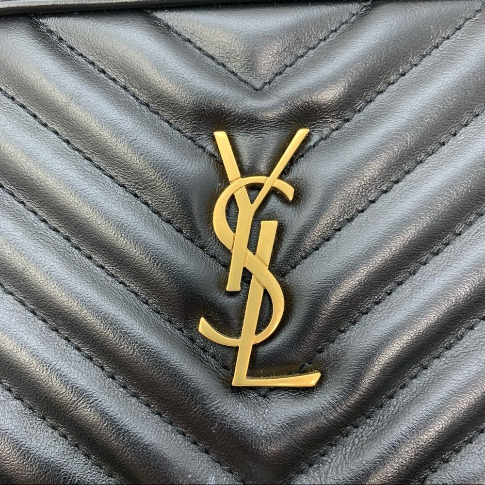 Yves Saint Laurent Lou Belt Bag Quilted Leather YSL - Picture 8 of 14